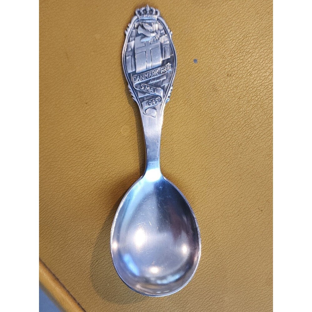 Sterling Silver Souvenir Spoon Denmark Frit 5 Maj 1945 DFA signed